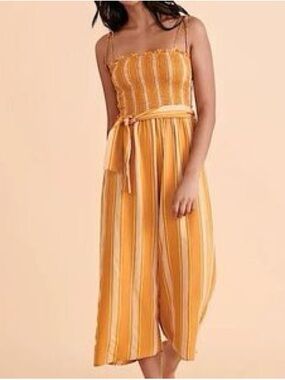 Rip Curl Women’s Yellow White Striped Smocked Jumpsuit Romper Size Small